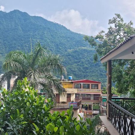 Praana Wellness Resort By Around Stays Rishikesh Bagian luar foto