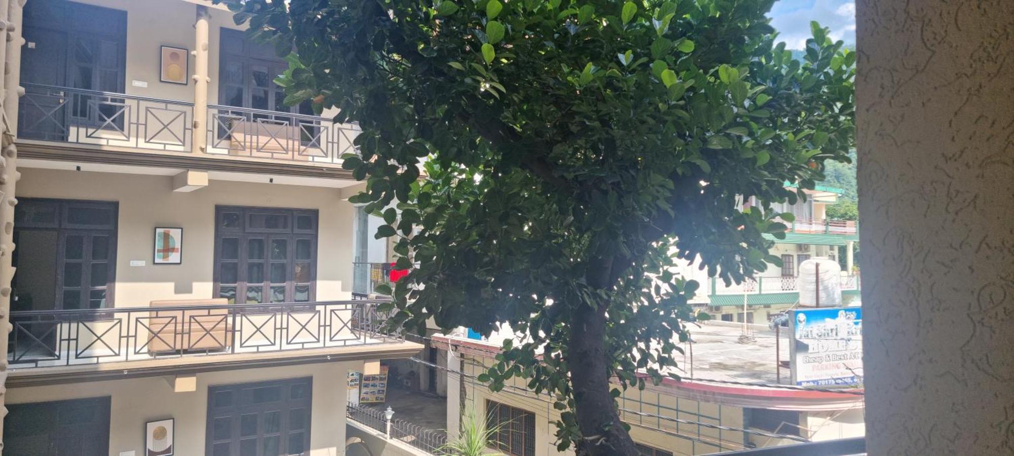 Praana Wellness Resort By Around Stays Rishikesh Bagian luar foto