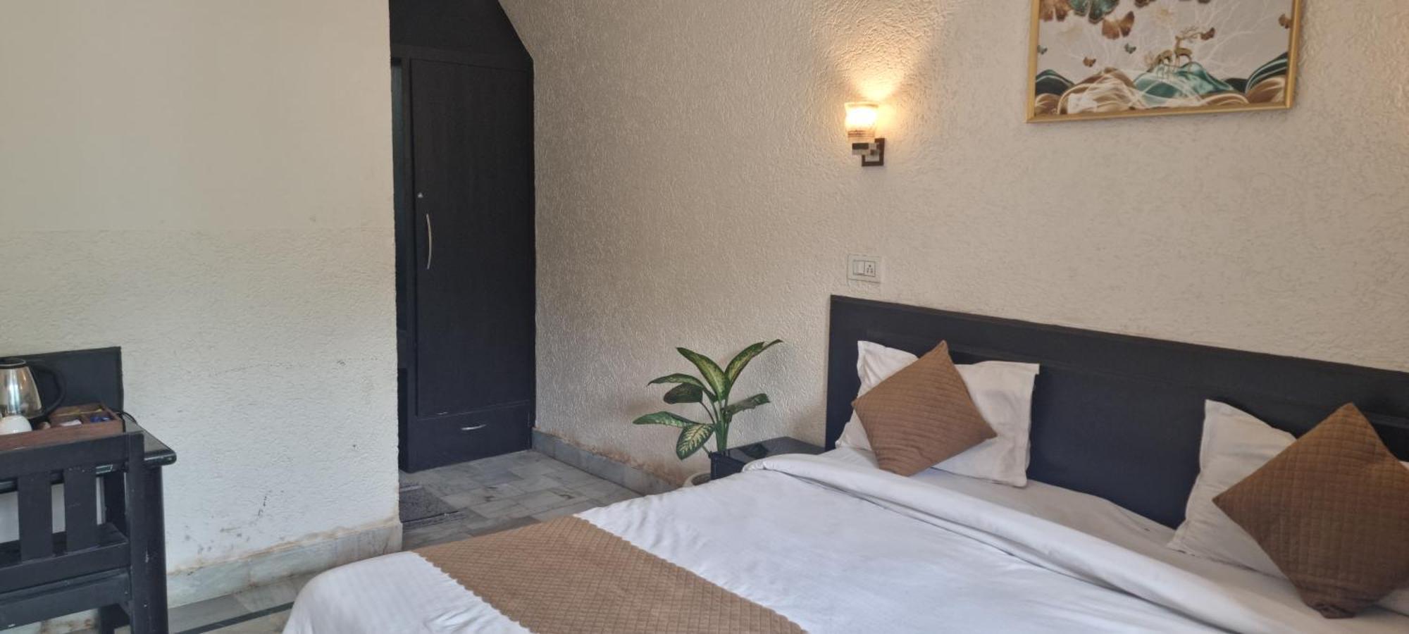 Praana Wellness Resort By Around Stays Rishikesh Bagian luar foto