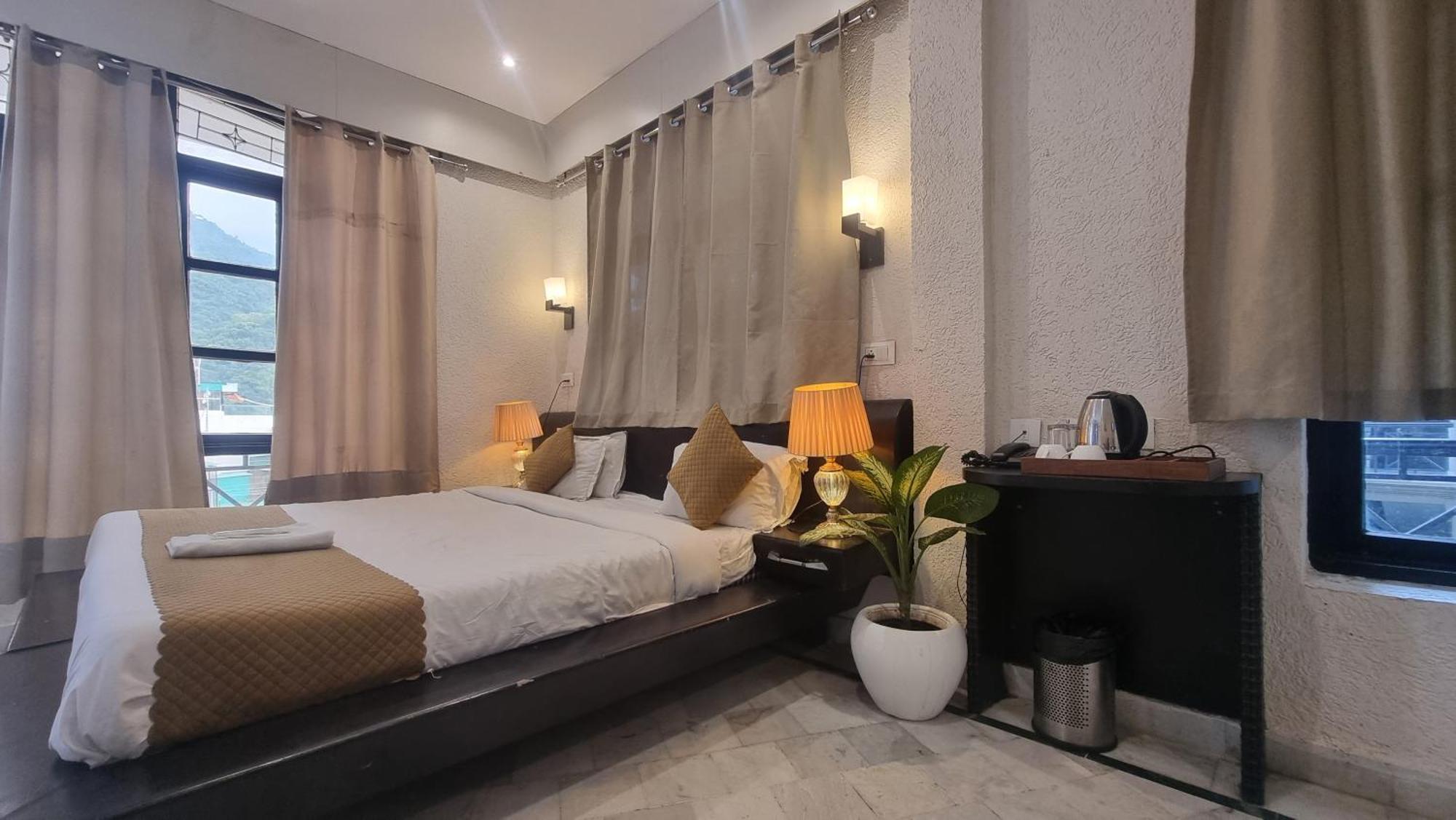 Praana Wellness Resort By Around Stays Rishikesh Bagian luar foto