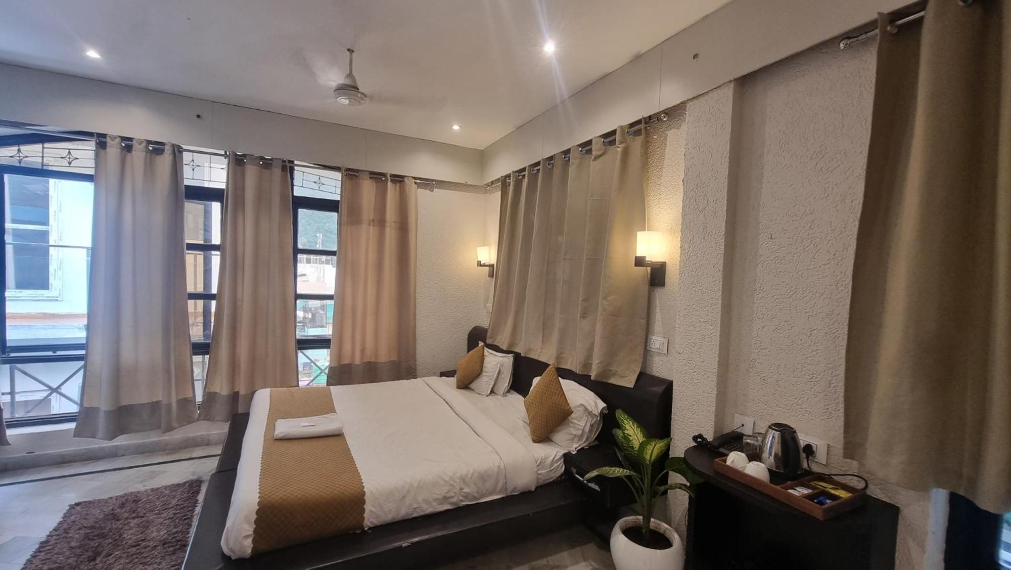 Praana Wellness Resort By Around Stays Rishikesh Bagian luar foto
