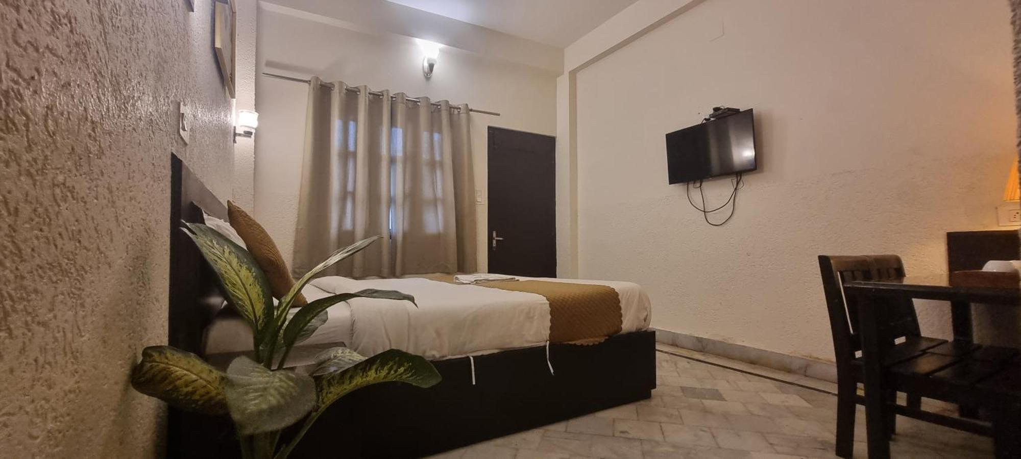Praana Wellness Resort By Around Stays Rishikesh Bagian luar foto