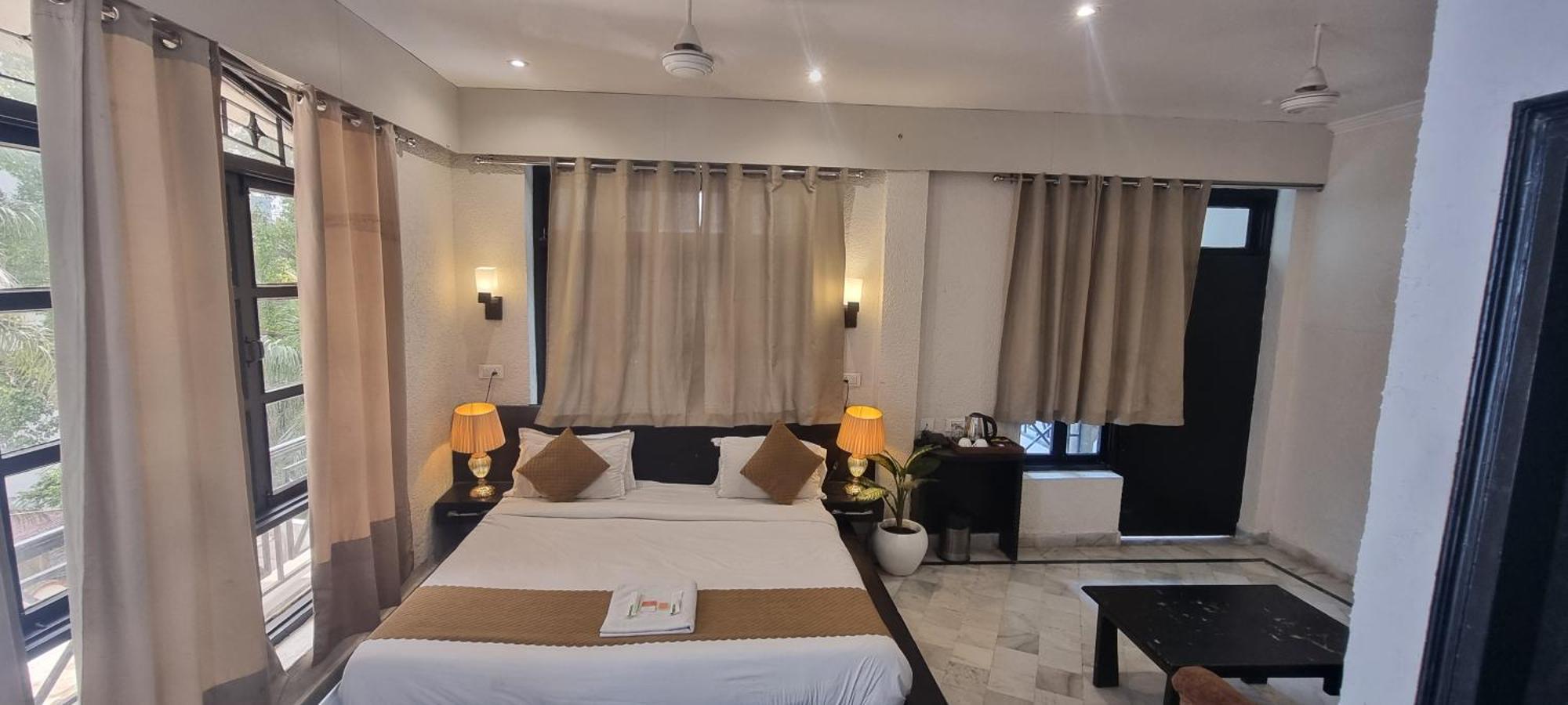 Praana Wellness Resort By Around Stays Rishikesh Bagian luar foto